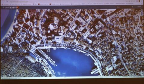 Predstavljen  novi Geoinformacijski sustav(GIS) Grada Makarske: Sve informacije o prostoru na jednom mjestu