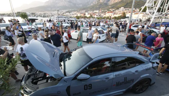 U nedjelju, 2. kolovoza, privremeno zatvaranje dijela rive zbog održavanja manifestacije Makarska Car Show