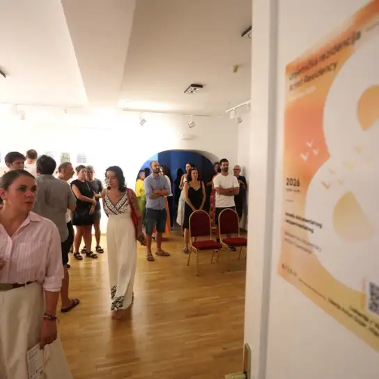 Završna izložba za kraj Umjetničke rezidencije Makarska 2026