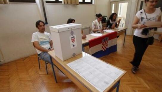 Izbori za EU parlament: Do 11 sati u Makarskoj glasovalo 8,54 posto birača