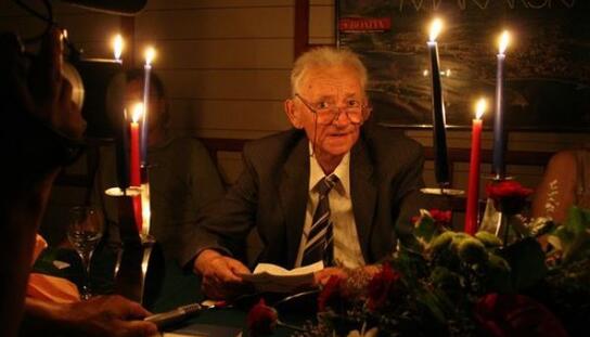 Obilježavanje 4. obljetnice smrti makarskog kroničara: U petak u 11,00 sati otkrivanje spomen-ploče na obiteljskoj kući prof. Petra Puharića