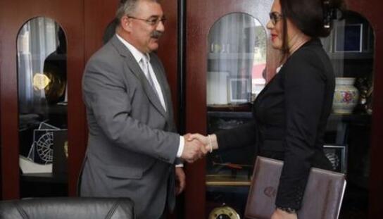 Sastanak s gradonačelnikom i makarskim gospodarstvenicima: Veleposlanica Republike Makedonije Daniela Karagjozoska doputovala u službeni posjet Makarskoj