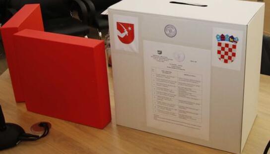 Izabran Savjet mladih Grada Makaraske