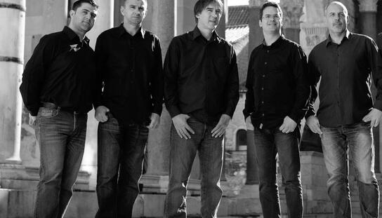 Festival Makarsko kulturno ljeto: Večeras klapa Contra i jednovečernja izložba skulptura akademskog kipara Alema Korkuta