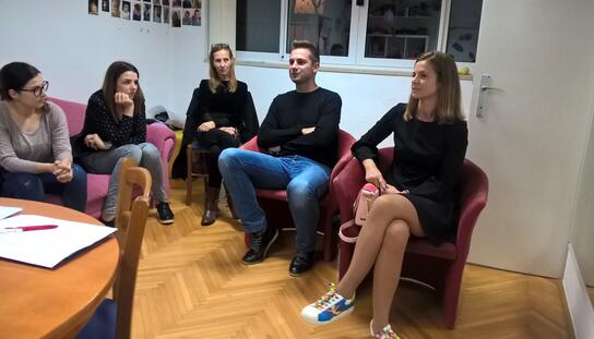 S osmijehom u školu: Edukacija za pomoćnike u nastavi 11. studenog u 17 sati