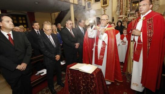 Makarska slavi sveca zaštitnika grada i biskupije: Relikvije sv. Klementa pred očima, u himni i molitvi vjernika