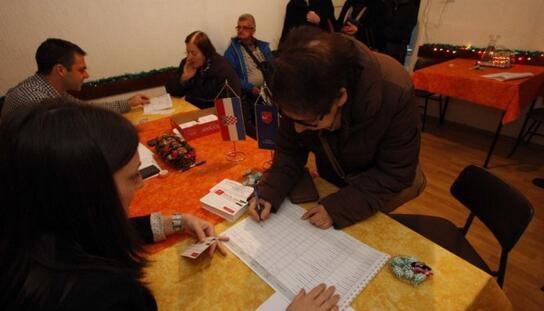 Imovinski cenzus za isplatu božićnica umirovljenicima s područja Grada Makarske podignut s 3.000,00 na 3.500,00 kun