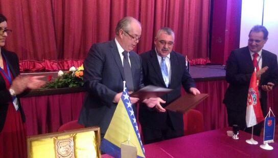 Grad Makarska potpisao Sporazum o prijateljstvu i suradnji sa Općinom Travnik