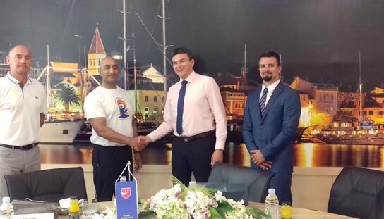 Indijski veleposlanik  Sandeep Kumar drugi put posjetio Makarsku