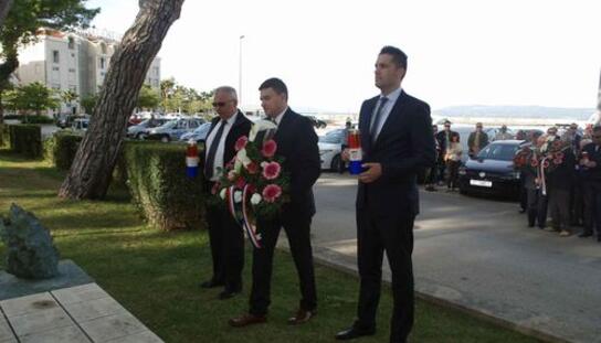 Obilježavanje Dana neovisnosti: Odana počast najzaslužnijima za stvaranje samostalne i suverene države