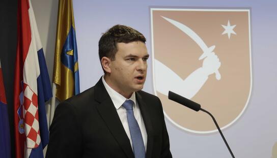 Gradonačelnik Jure Brkan na svečanoj sjednici povodom Dana grada: Zadovoljna i sretna obitelj, u svom gradu, nema potrebu tražiti zadovoljstvo u tuđim zemljama