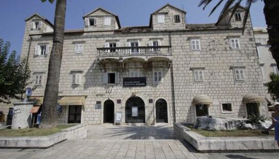 Sanacija Palače Tonoli: Grad Makarska dobio 50.000,00 kuna za izradu arhitektonske dokumentacije