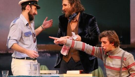 4. srpnja u Ljetnom kinu: Otvaranje Makarskog kulturnog ljeta uz kazališni hit ''Čovik, zvir i kripost''