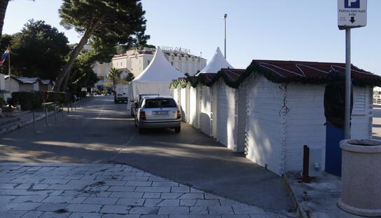 Šetalište dr. fra Jure Radića privremeno se zatvara zbog manifestacije Advent u Makarskoj - BOŽIĆNI GRAD 2018.