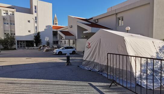 Testiranje na COVID-19 u Splitsko-dalmatinskoj županiji dostupno i izvan Splita: U Makarskoj u utorak 21. travnja počinje ''drive-in'' testiranje