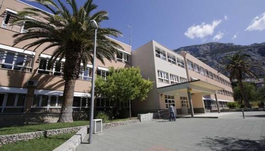 Obavijest roditeljima: Za učenike osnovnih škola i ove godine besplatni udžbenici, radne bilježnice i obrazovni materijal