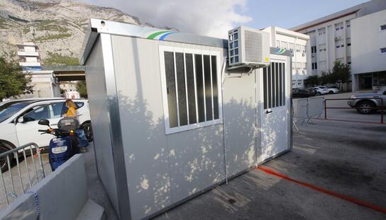 Grad Makarska nabavio posebni kontejner za potrebe testiranja na korona virus: Od utorka 27. listopada testiranja sa zapadne strane Doma zdravlja