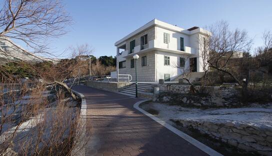 Grad Makarska osigurao 863.823,41 kuna za energetsku obnovu vile Irene